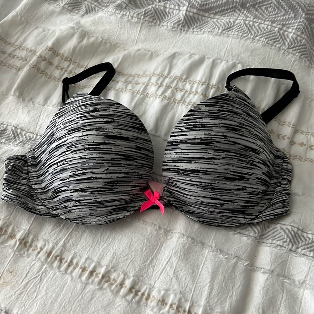 Victoria’s Secret Bra